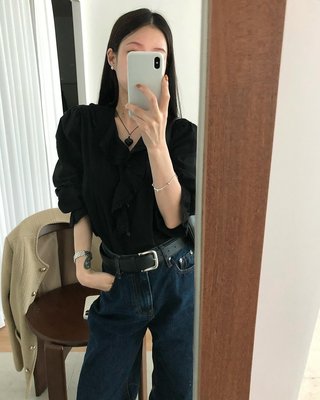 테고 여성 브이넥 루즈핏 오버핏 레이어드 이너 핀턱 프릴 레이스 셔링 퍼프 카라 블라우스