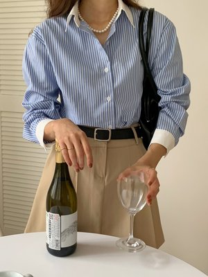 클래식 오버핏 배색 카라 여성스트라이프셔츠 봄 블라우스 여자 셔츠 코발트블루 화이트셔츠