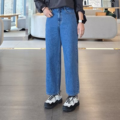 하이웨스트 일자핏 키작녀청바지 세미 와이드 데님팬츠 여성 9부 통청바지
