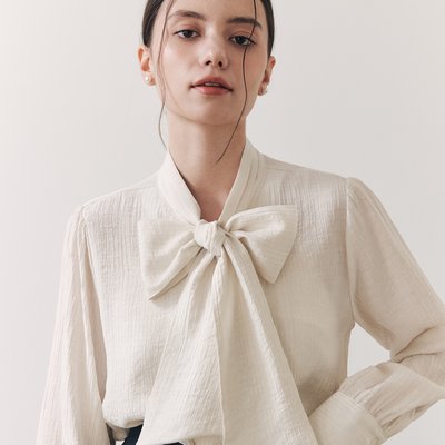 [제로스트릿][2컬러] 웨이브 리본 블라우스 WAVE RIBBON BLOUSE