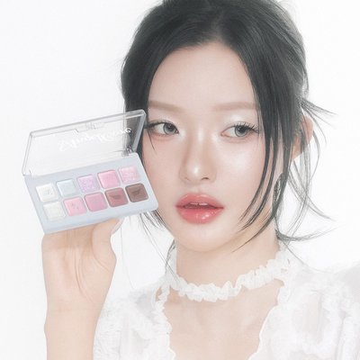 릴리바이레드 무드키보드 섀도우 팔레트 10.5g